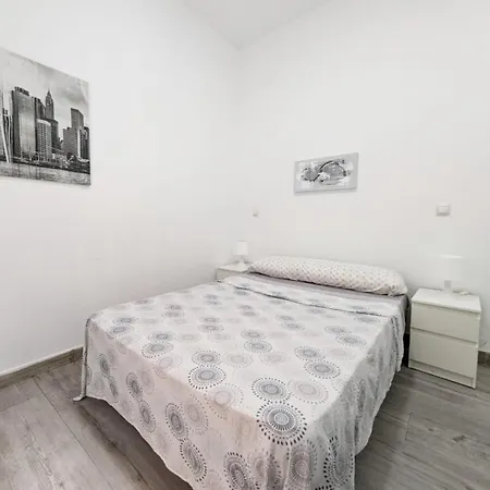 Madrid Apartaments Exterior photo
